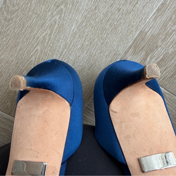 Badgley Mischka Blue Satin D’Orsay Peep Toe Crystal Heels Size 7 - Picture 13 of 14